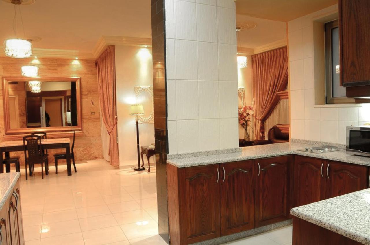 Jad Hotel Suites Амман Экстерьер фото