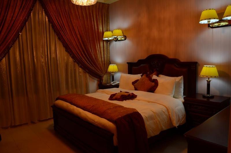 Jad Hotel Suites Амман Экстерьер фото
