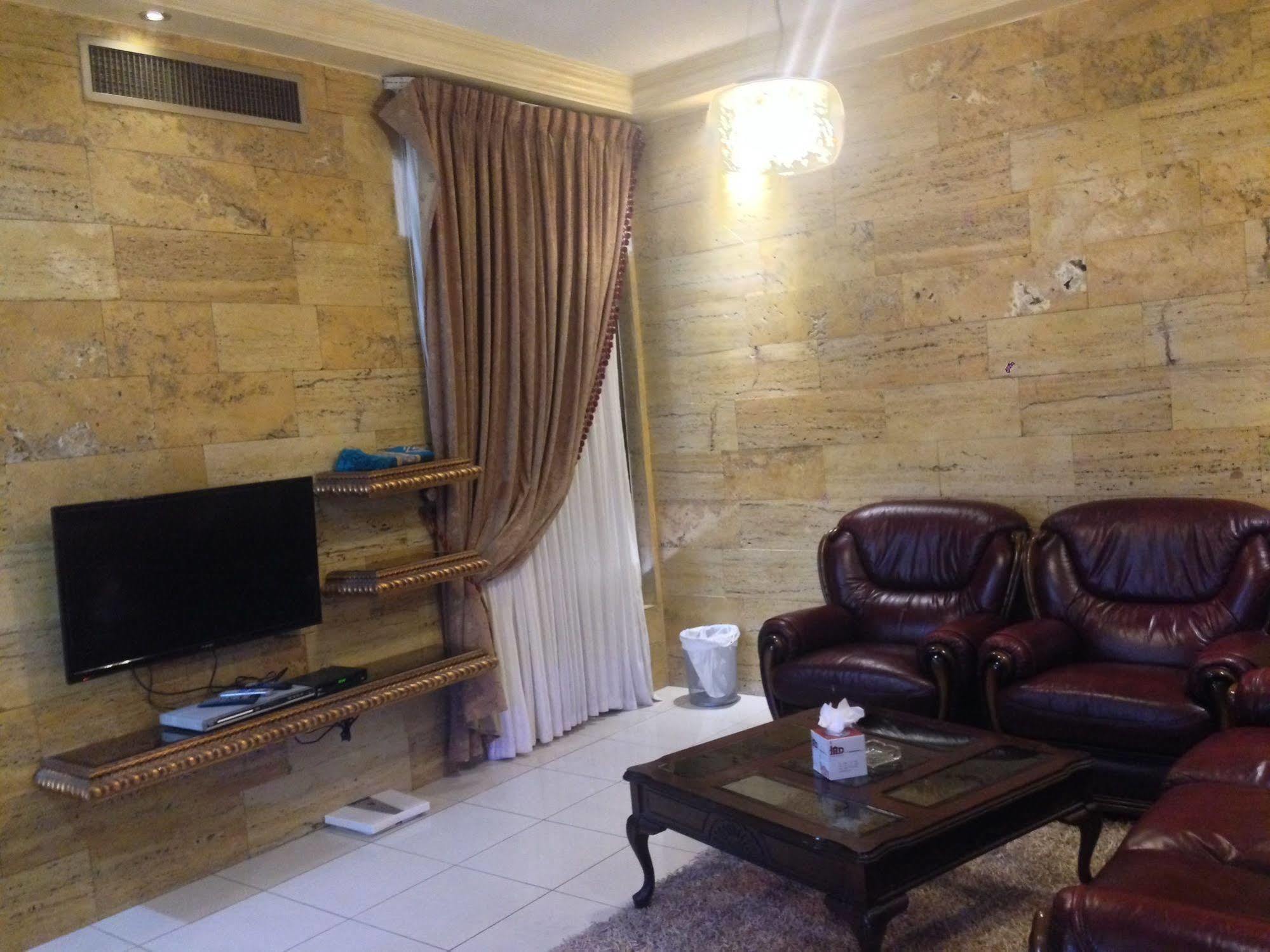 Jad Hotel Suites Амман Экстерьер фото