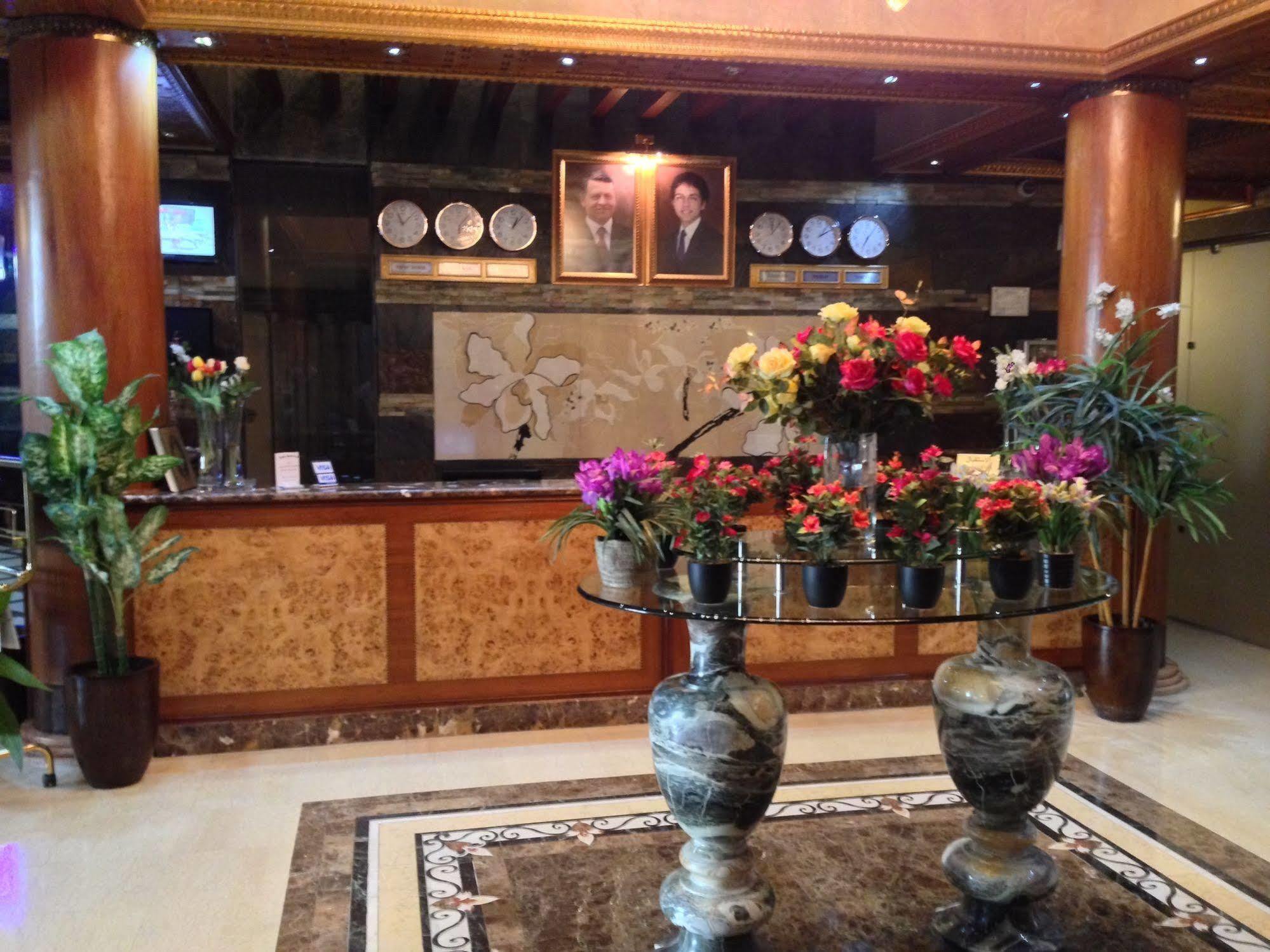 Jad Hotel Suites Амман Экстерьер фото