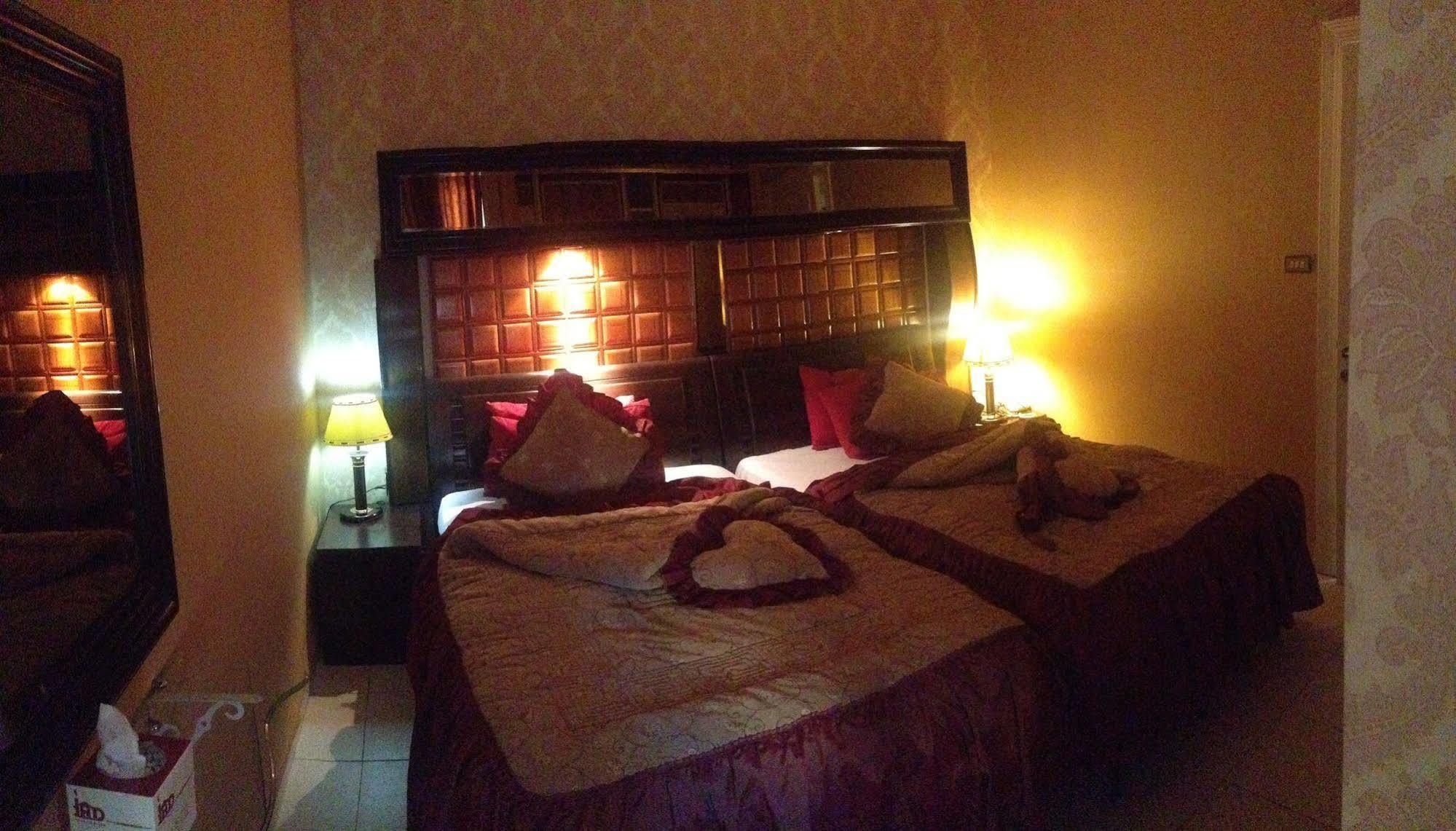 Jad Hotel Suites Амман Экстерьер фото