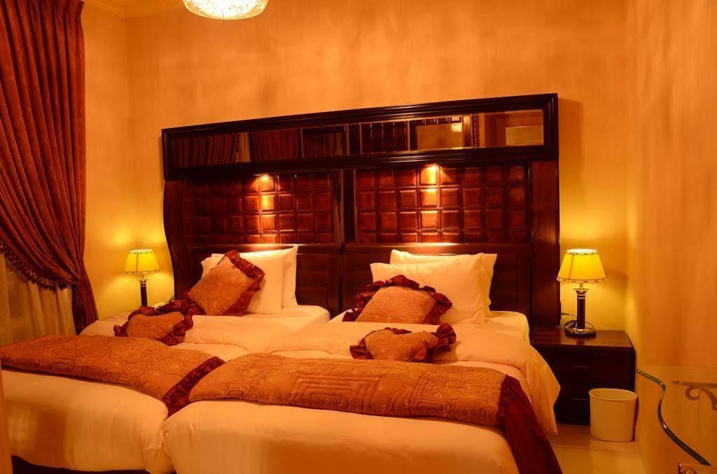 Jad Hotel Suites Амман Экстерьер фото